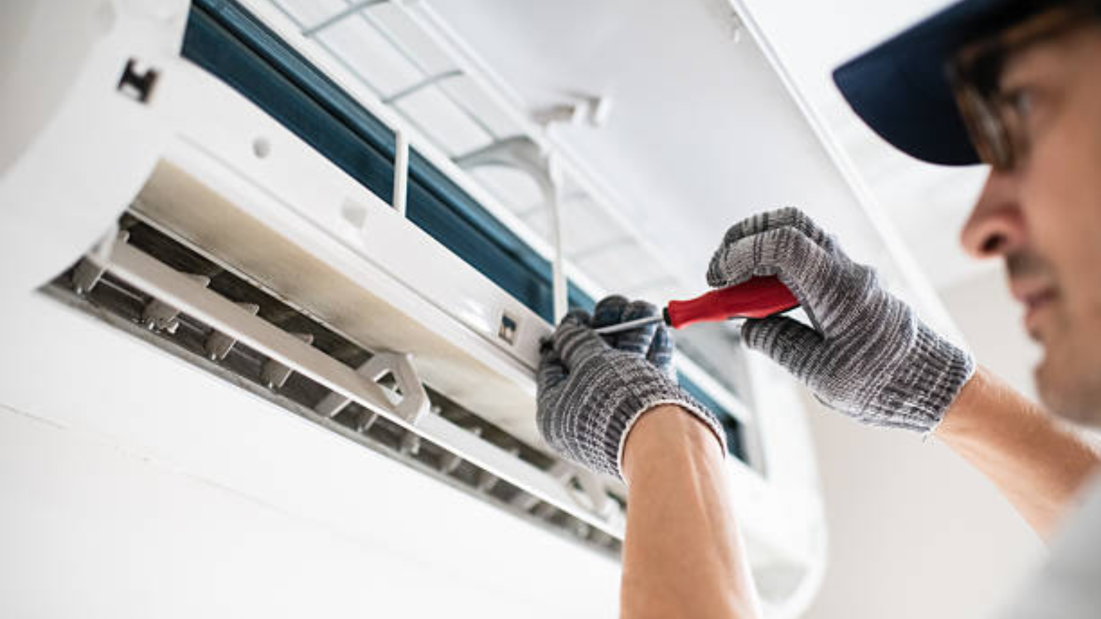 | Choosing the Right HVAC Contractor: A Homeowner’s Guide Choosing the Right HVAC Contractor